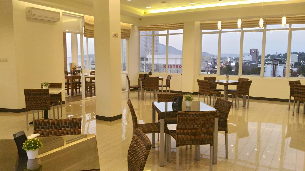 Big Fish Hotel Manado Ngoại thất bức ảnh