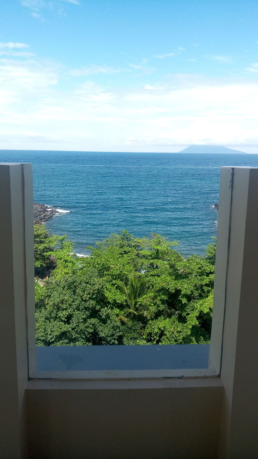 Big Fish Hotel Manado Ngoại thất bức ảnh